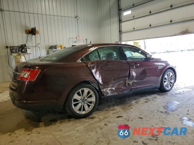 Trzecie zdjęcie samochodu z tyłu: 2010 FORD TAURUS LIMITED VIN:1FAHP2FW5AG126343 - miniatura