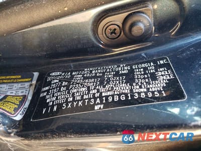 Zdjęcie 13 z 13 samochodu: 2011 KIA SORENTO LX VIN:5XYKT3A19BG138951 - miniatura