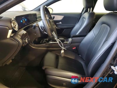 Zdjęcie 7 z 12 samochodu: 2021 MERCEDES-BENZ A 220 4MATIC VIN:W1K3G4FB6MJ305033 - miniatura