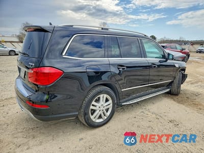 Trzecie zdjęcie samochodu z tyłu: 2014 MERCEDES-BENZ GL 450 4MATIC VIN:4JGDF7CE7EA424370 - miniatura
