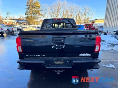 Piąte zdjęcie samochodu w środku: 2016 CHEVROLET SILVERADO K1500 HIGH COUNTRY VIN:3GCUKTEJ5GG201056 - miniatura