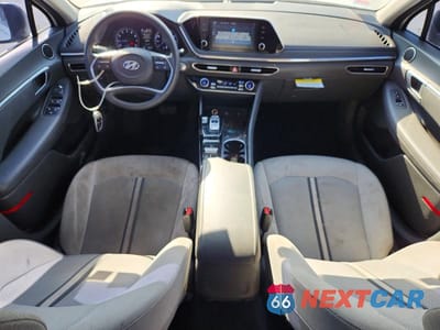 Zdjęcie 8 z 13 samochodu: 2021 HYUNDAI SONATA SEL VIN:5NPEL4JA4MH065826 - miniatura