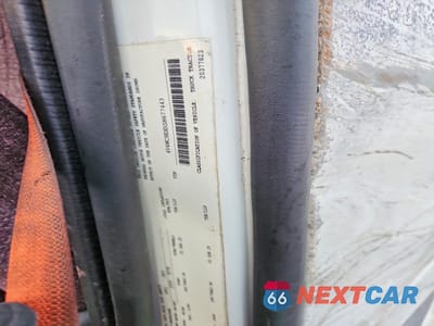 Zdjęcie 10 z 10 samochodu: 2025 VOLVO VNR SEMI TRUCK VIN:4V4WC9EHXSN677443 - miniatura