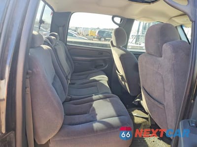 Zdjęcie 10 z 12 samochodu: 2005 CHEVROLET SILVERADO K1500 VIN:2GCEK13T951176603 - miniatura