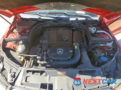 Zdjęcie 11 z 12 samochodu: 2012 MERCEDES-BENZ C 250 VIN:WDDGJ4HB6CF730642 - miniatura