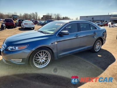 2010 FORD TAURUS SHO 1FAHP2KTXAG109758 - główne zdjęcie licytacji z USA - miniatura