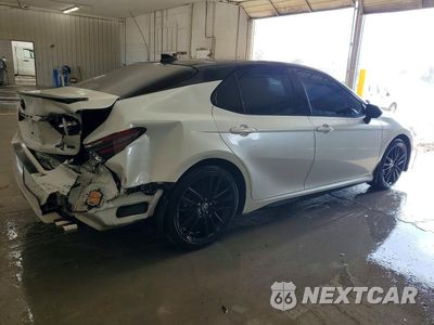 Trzecie zdjęcie samochodu z tyłu: 2021 TOYOTA CAMRY XSE VIN:4T1K61AK5MU408503 - miniatura