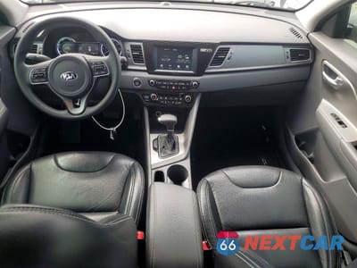 Zdjęcie 8 z 12 samochodu: 2019 KIA NIRO LX VIN:KNDCB3LC7K5344316 - miniatura