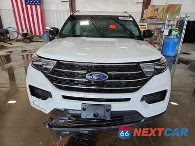 Piąte zdjęcie samochodu w środku: 2020 FORD EXPLORER XLT VIN:1FMSK8DH8LGC78105 - miniatura