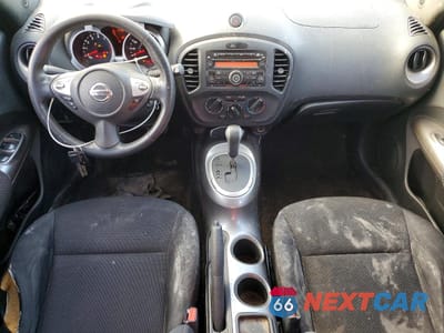 Zdjęcie 8 z 12 samochodu: 2012 NISSAN JUKE S VIN:JN8AF5MV9CT126337 - miniatura