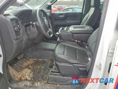 Zdjęcie 7 z 12 samochodu: 2022 CHEVROLET SILVERADO C1500 VIN:3GCPAAEK9NG674601 - miniatura