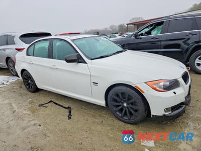Czwarte zdjęcie samochodu z boku: 2011 BMW 328 XI VIN:WBAPK7C50BA816113 - miniatura
