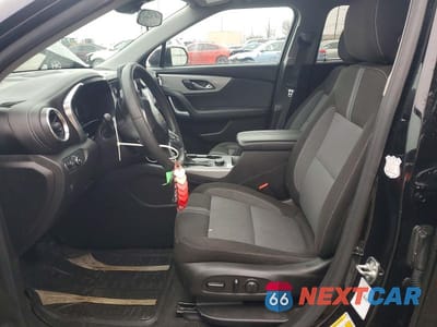 Zdjęcie 7 z 14 samochodu: 2023 CHEVROLET BLAZER 2LT VIN:3GNKBHR48PS213800 - miniatura