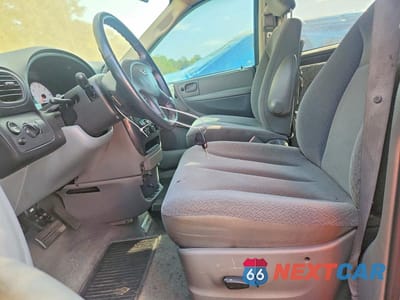 Zdjęcie 7 z 13 samochodu: 2006 DODGE GRAND CARAVAN SXT VIN:2D4GP44L56R758875 - miniatura