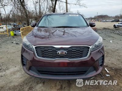 Piąte zdjęcie samochodu w środku: 2020 KIA SORENTO LX V6 VIN:5XYPG4A51LG631124 - miniatura