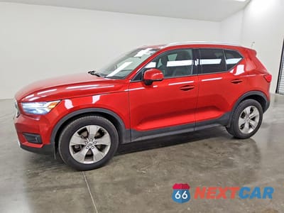 2021 VOLVO XC40 T4 MOMENTUM YV4AC2HK7M2590699 - główne zdjęcie licytacji z USA - miniatura
