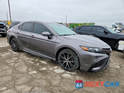 Czwarte zdjęcie samochodu z boku: 2022 TOYOTA CAMRY SE VIN:4T1G11AK4NU676545 - miniatura