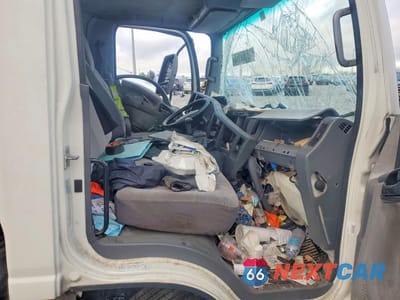 Zdjęcie 7 z 11 samochodu: 2018 CHEVROLET 3500 UTILITY / SERVICE TRUCK VIN:54DCDW1B8JS811499 - miniatura