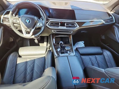 Zdjęcie 8 z 14 samochodu: 2023 BMW X5 XDRIVE45E VIN:5UXTA6C06P9P13563 - miniatura