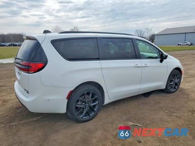 Trzecie zdjęcie samochodu z tyłu: 2023 CHRYSLER PACIFICA LIMITED VIN:2C4RC3GGXPR544766 - miniatura