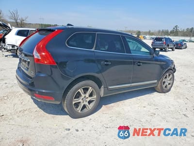 Trzecie zdjęcie samochodu z tyłu: 2015 VOLVO XC60 T6 PLATINUM VIN:YV4902RD6F2612707 - miniatura