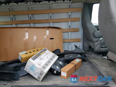 Zdjęcie 11 z 14 samochodu: 2022 CHEVROLET EXPRESS 2500 CARGO DELIVERY VAN VIN:1GCWGAFP7N1252118 - miniatura