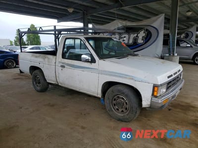 Czwarte zdjęcie samochodu z boku: 1989 NISSAN TRUCK BASE VIN:1N6ND11S9KC364903 - miniatura