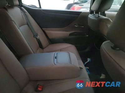 Zdjęcie 10 z 12 samochodu: 2024 LEXUS ES 350 BASE VIN:58ADZ1B15RU169833 - miniatura