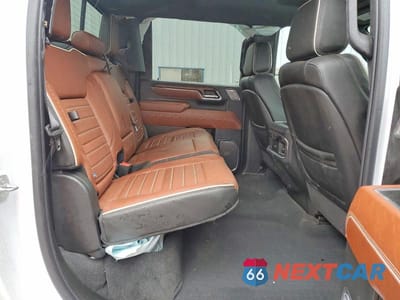 Zdjęcie 11 z 14 samochodu: 2024 GMC SIERRA K3500 DENALI ULTIMATE VIN:1GT49YEY7RF362129 - miniatura