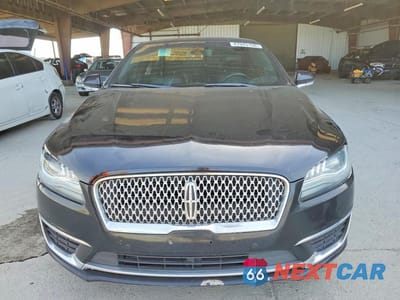 Piąte zdjęcie samochodu w środku: 2018 LINCOLN MKZ HYBRID SELECT VIN:3LN6L5LUXJR623121 - miniatura