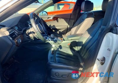 Zdjęcie 7 z 11 samochodu: 2019 AUDI A5 PREMIUM VIN:WAUANCF5XKA055270 - miniatura