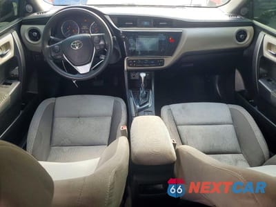 Zdjęcie 8 z 11 samochodu: 2018 TOYOTA COROLLA LE VIN:5YFBURHE7JP778918 - miniatura