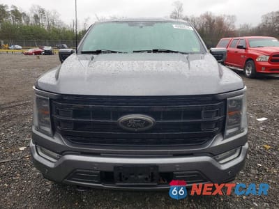 Piąte zdjęcie samochodu w środku: 2023 FORD F150 SUPERCREW VIN:1FTFW1ED5PFB87981 - miniatura