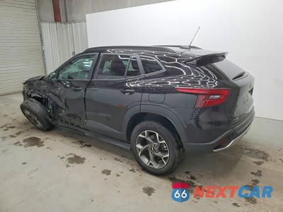 Drugie zdjęcie samochodu z przodu: 2025 CHEVROLET TRAX 1LT VIN:KL77LHEP9SC236915 - miniatura