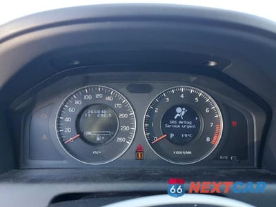 Zdjęcie 9 z 12 samochodu: 2010 VOLVO XC60 3.2 VIN:YV4982DL6A2109873 - miniatura