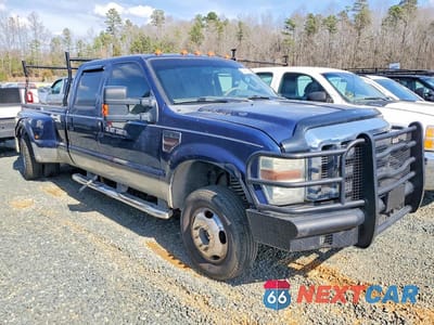 Czwarte zdjęcie samochodu z boku: 2010 FORD F350 SUPER DUTY VIN:1FTWW3DR5AEA11020 - miniatura