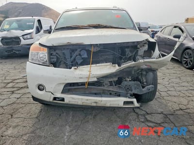 Piąte zdjęcie samochodu w środku: 2015 NISSAN ARMADA SL VIN:5N1AA0ND6FN612742 - miniatura