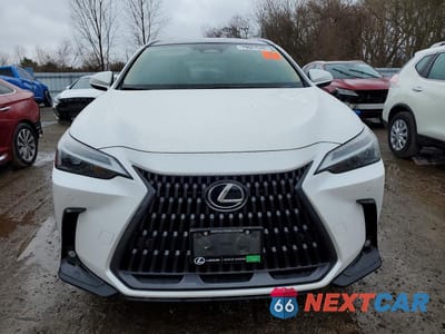 Piąte zdjęcie samochodu w środku: 2023 LEXUS NX 350H PREMIUM VIN:2T2GKCEZ3PC012026 - miniatura