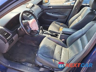 Zdjęcie 7 z 11 samochodu: 2003 HONDA ACCORD EX VIN:1HGCM66553A019764 - miniatura