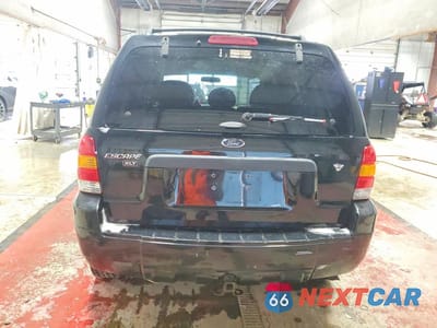 Zdjęcie 6 z 13 samochodu: 2007 FORD ESCAPE XLT VIN:1FMYU93107KA09629 - miniatura