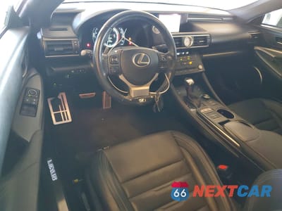 Zdjęcie 8 z 12 samochodu: 2017 LEXUS RC 350 BASE VIN:JTHHE5BC2H5015332 - miniatura