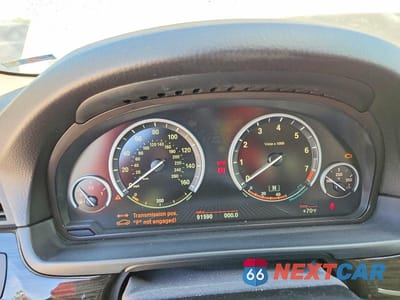 Zdjęcie 9 z 11 samochodu: 2013 BMW 550 I VIN:WBAFR9C59DDX80958 - miniatura