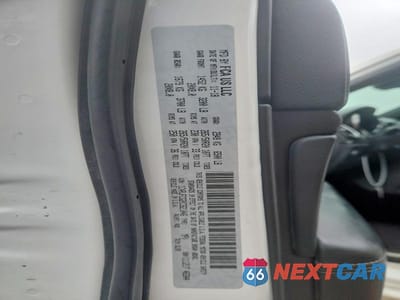 Zdjęcie 13 z 13 samochodu: 2019 JEEP GRAND CHEROKEE OVERLAND VIN:1C4RJFCG2KC621046 - miniatura