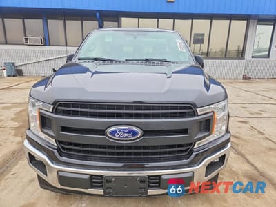 Piąte zdjęcie samochodu w środku: 2019 FORD F150 VIN:1FTMF1CB4KKD23560 - miniatura