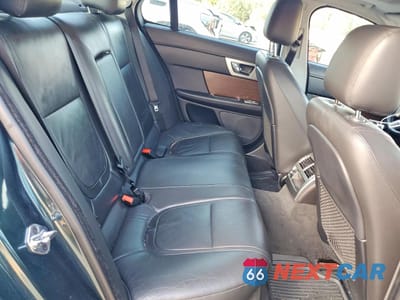 Zdjęcie 10 z 12 samochodu: 2013 JAGUAR XF VIN:SAJWA0E71D8S87712 - miniatura