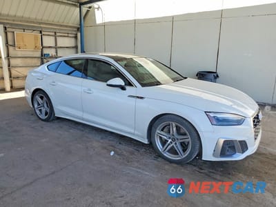 Czwarte zdjęcie samochodu z boku: 2021 AUDI A5 PREMIUM 45 VIN:WAUDACF53MA059429 - miniatura