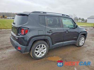 Trzecie zdjęcie samochodu z tyłu: 2018 JEEP RENEGADE LATITUDE VIN:ZACCJABB2JPJ06943 - miniatura