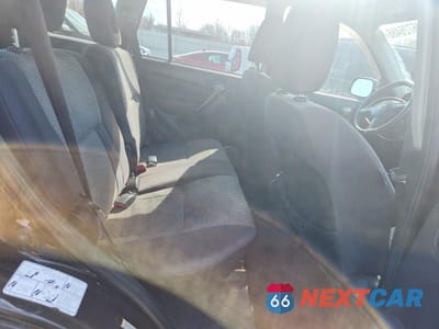 Zdjęcie 11 z 13 samochodu: 2004 TOYOTA RAV4 BASE VIN:JTEHD20VX46012203 - miniatura