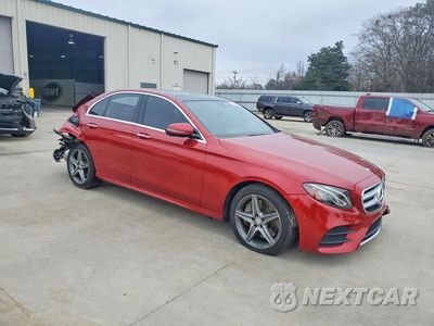 Czwarte zdjęcie samochodu z boku: 2017 MERCEDES-BENZ E 300 VIN:WDDZF4JB1HA049202 - miniatura