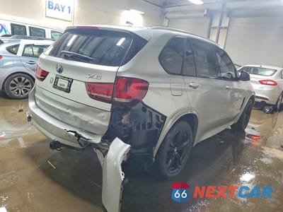 Trzecie zdjęcie samochodu z tyłu: 2018 BMW X5 XDRIVE35I VIN:5UXKR0C53J0X94336 - miniatura